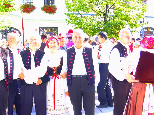 seniori - Jancykova.jpg